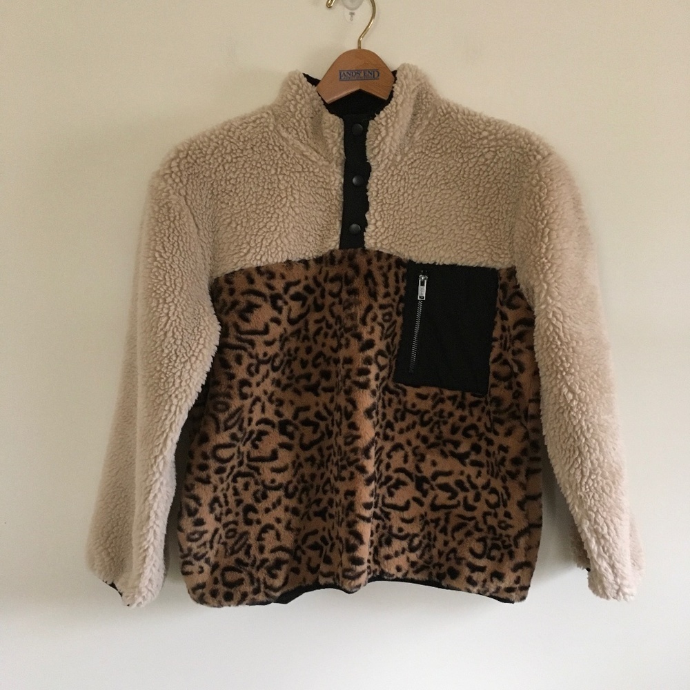 Rails Saga Cream Leopard Fleece 1/4 Snap Pullover Sweatshirt Sz XS Cozy Boho